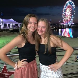 Meet your Posher, Samantha